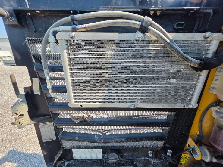 2016-caterpillar-289d-image-15