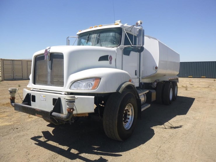2011-kenworth-t400-image-2