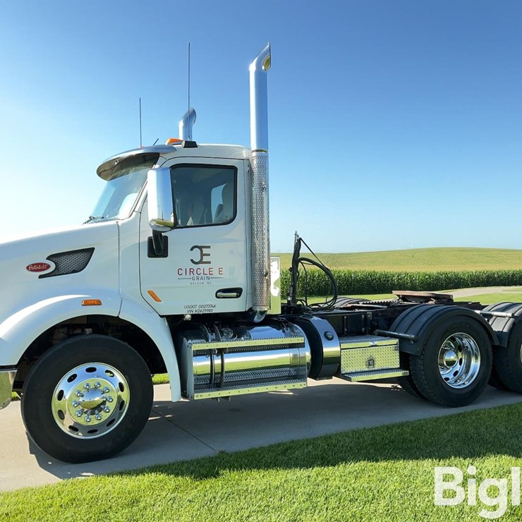 2019 PETERBILT 567