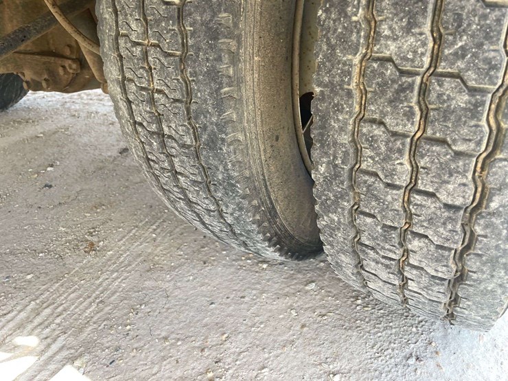2012-ford-f450-image-22