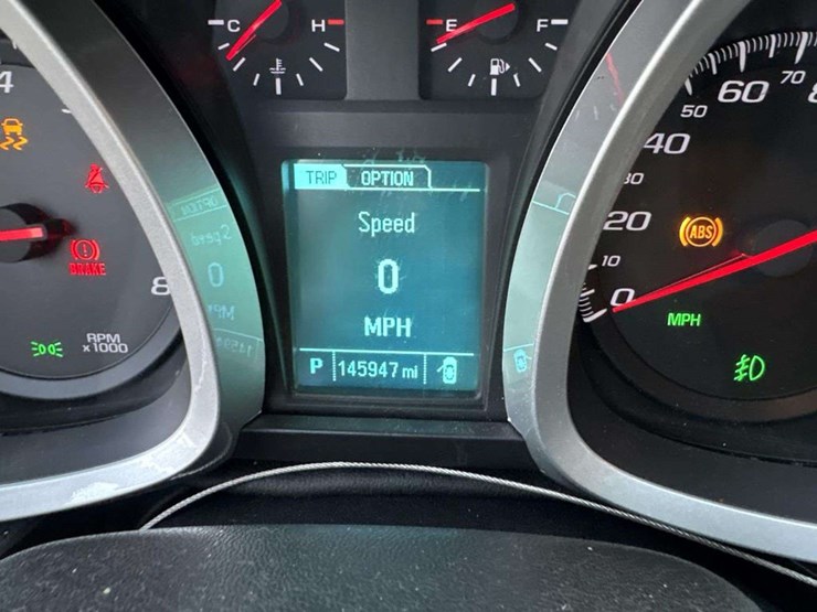 2016-chevrolet-equinox-image-21