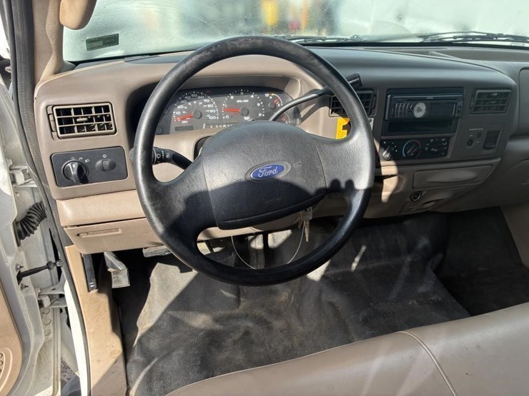 2004-ford-f250-image-19