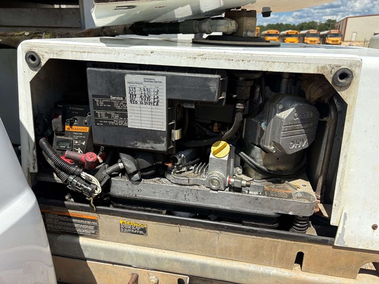 2012-altec-at200a-image-53