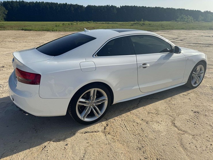2010-audi-s5-2dr-awd-sports-coupe---120,073-miles-image-3