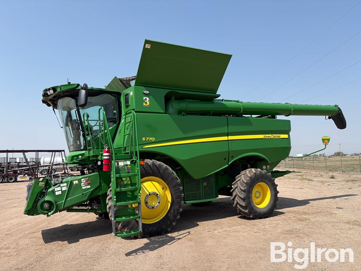 2024-john-deere-s770-image-1