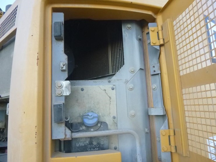 2019-deere-345g-lc-image-17