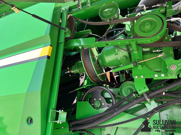 2012-john-deere-s670-image-16