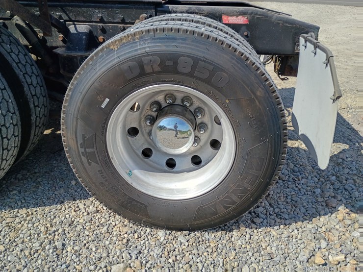2014-western-star-4900-image-106