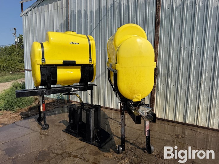 demco-fertilizer-tanks-image-1