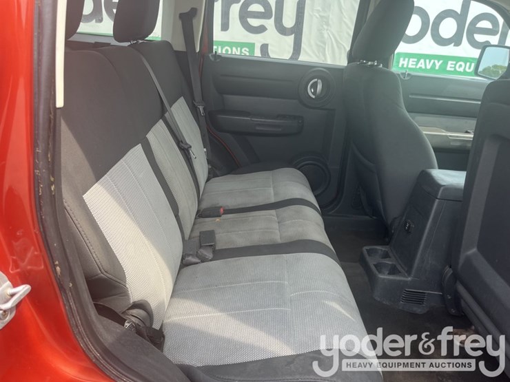 2008-dodge-nitro-image-28
