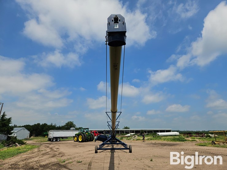 harvest-international-h1382-image-6