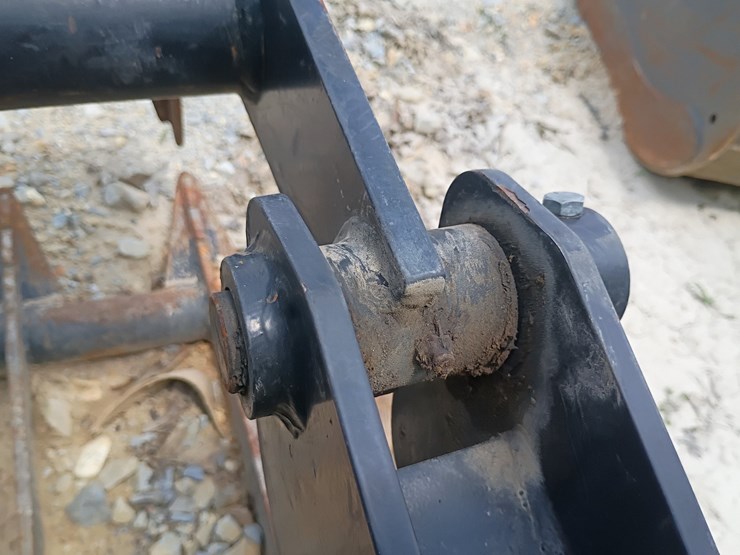 #24622-•-blue-diamond-rock-grapple-bucket-image-19