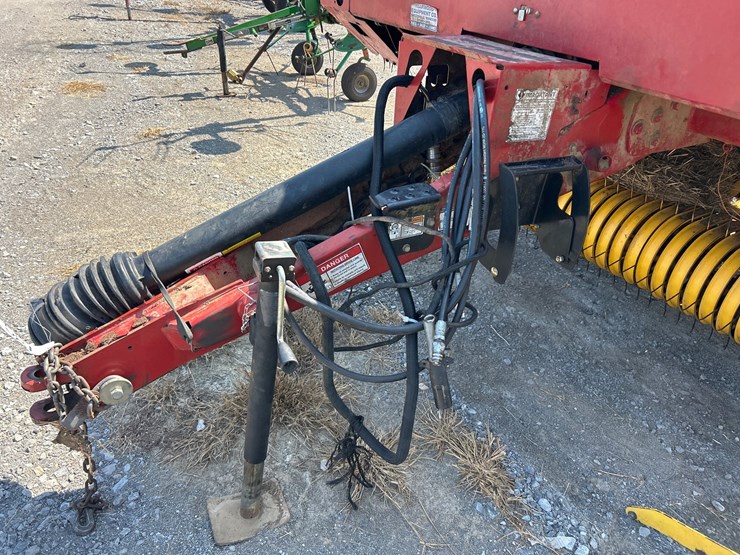 new-holland-br7090-image-9