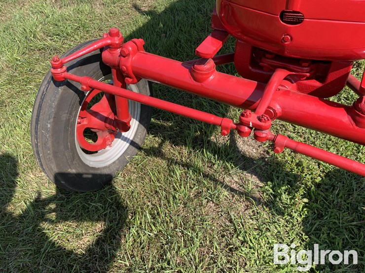 mccormick-farmall-super-c-2wd-tractor-image-17