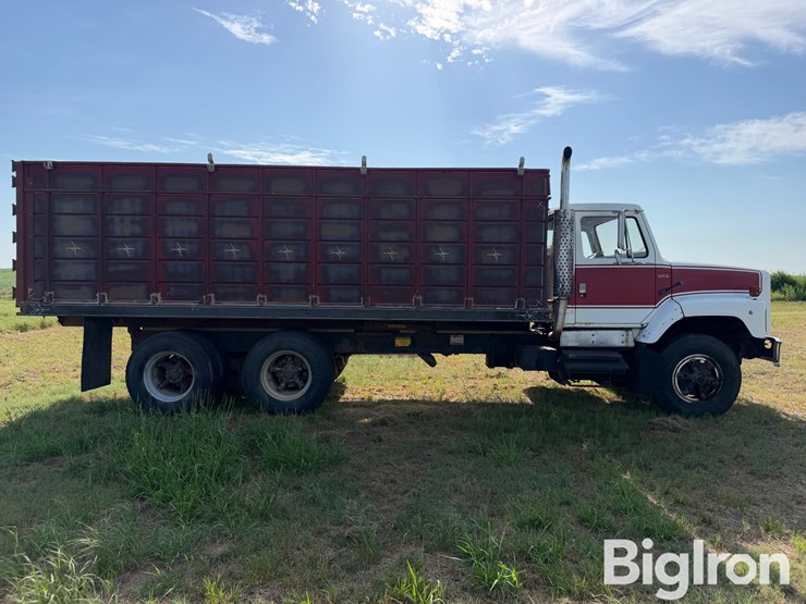 1979-international-f-2654-t/a-grain-truck-image-4