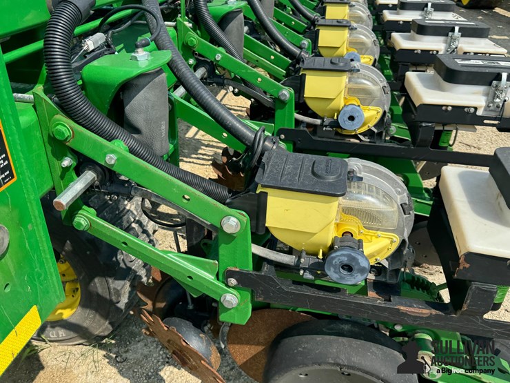 2013-john-deere-db90-image-13