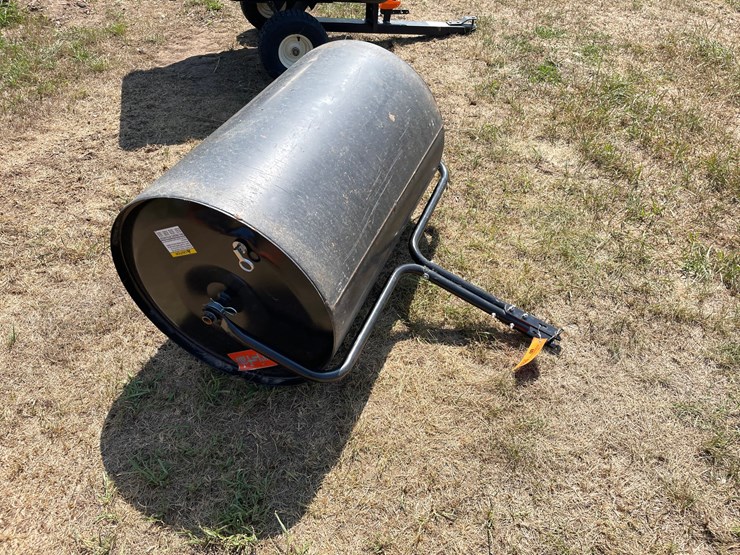 #7962-•-agri-fab-pull-behind-lawn-roller-image-3