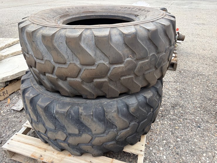 #8384-•-mitas-industrial-loader-tires-image-7