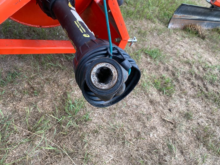 #7953-•-land-pride-wc1504-3-point-wood-chipper-image-13
