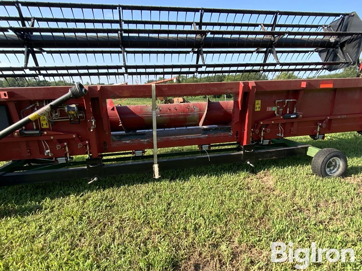 2016-case-ih-3020-image-9