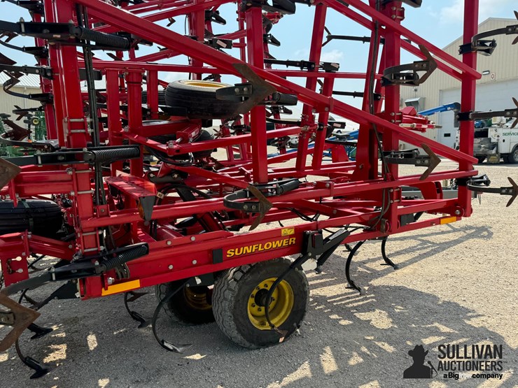 2018-sunflower-5056-60'-field-cultivator-image-19