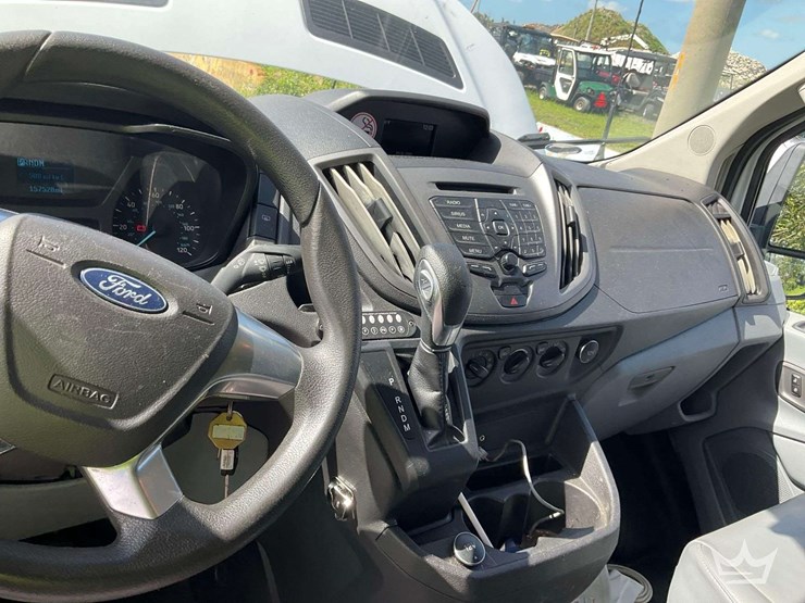 2019-ford-transit-image-10