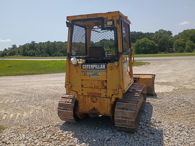 caterpillar-d4c-image-8
