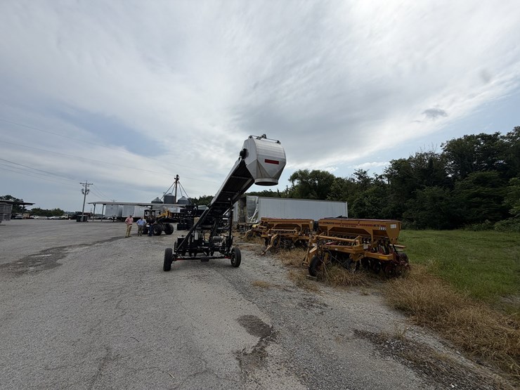 35'-convey-all-1635tlss-16"-stainless-steel-belt-conveyor-image-9