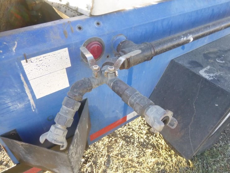 2009-grimmer-schmidt-300-towable-air-compressor-image-12