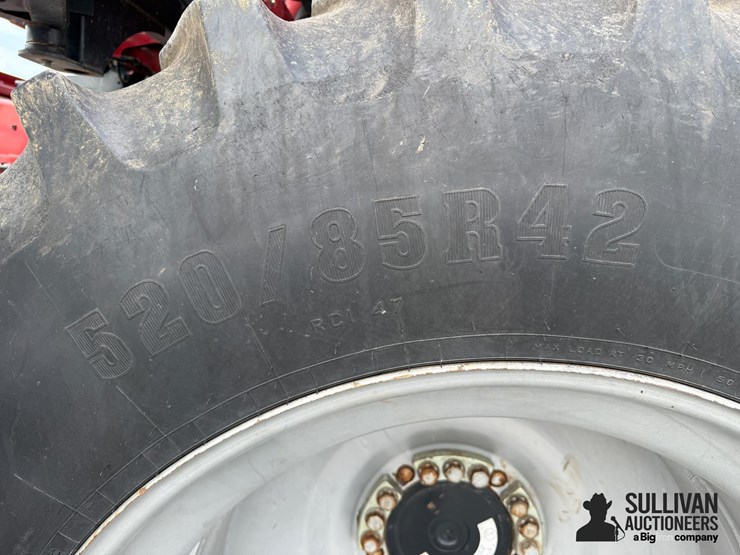 2016-case-ih-8240-image-9