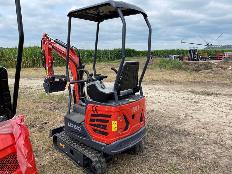 #9736-•-agt-mini-excavator-mx15rx-image-5