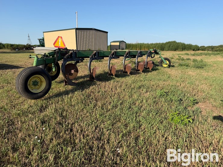 john-deere-2800-image-5