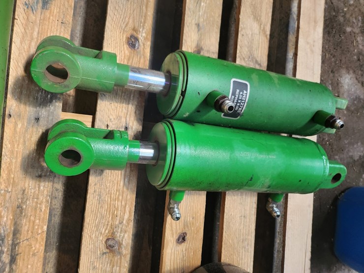 #2816-•-john-deere-hydraulic-rams-image-5