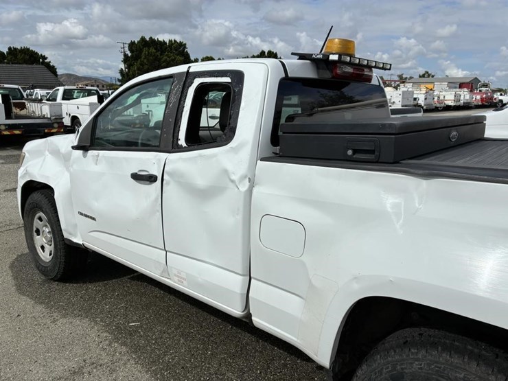 2016-chevrolet-colorado-image-5