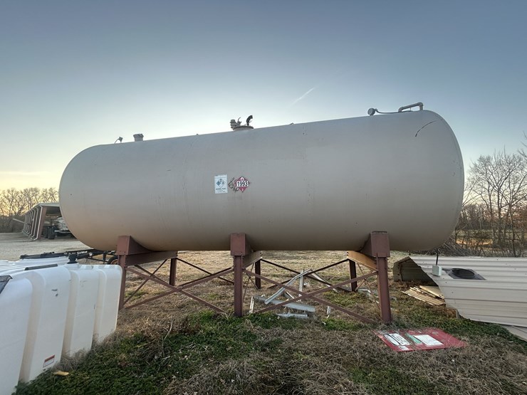 10,000-gallon-fuel-tank-image-2