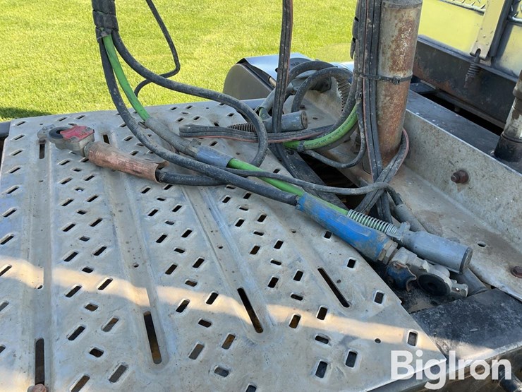 2019-peterbilt-567-image-20