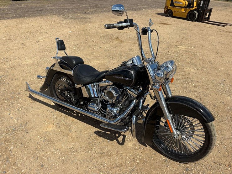 2016-harley-davidson-softail-deluxe-(8,546-miles)-image-4