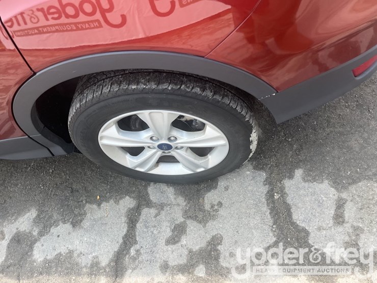 2014-ford-escape-image-11
