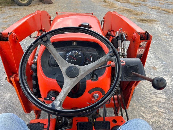 kubota-l4600-image-14