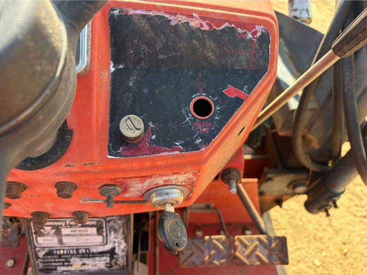 massey-ferguson-1010-image-12