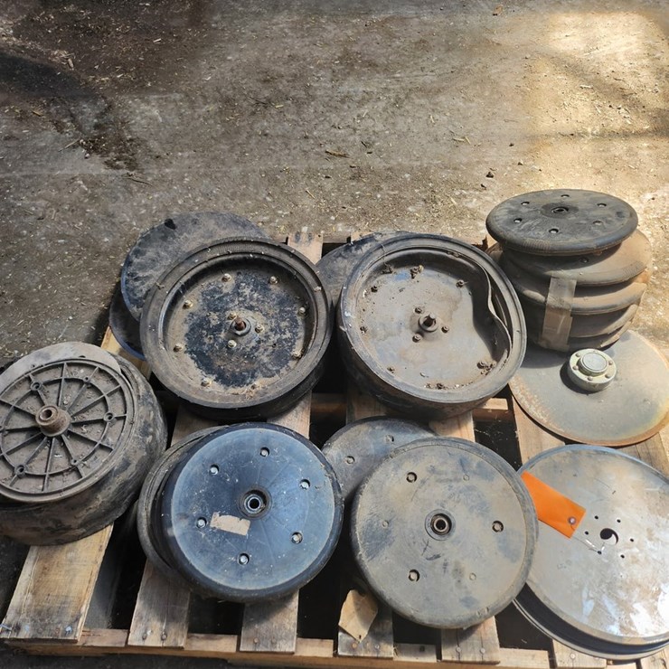 #2817 • (16) Agricultural Planter Gauge Wheels and Disc Assemblies