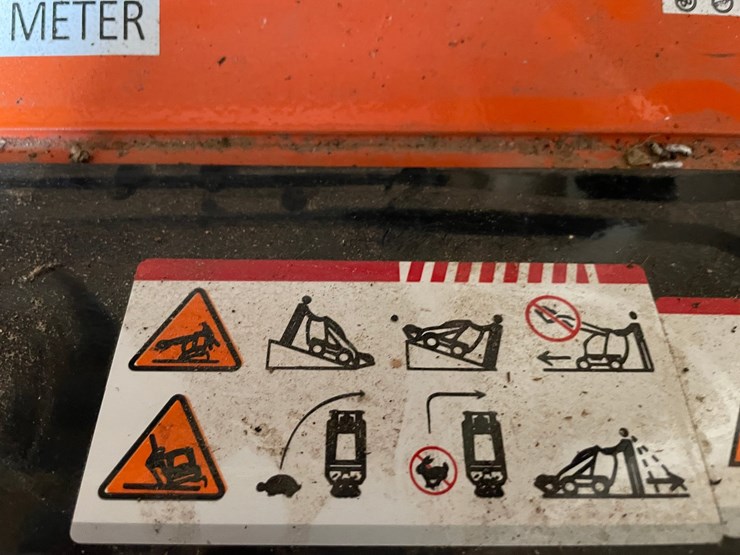 #9727-•-future-mini-skid-steer-loader-image-21
