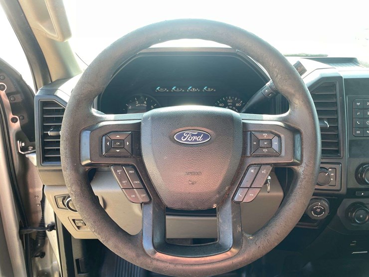 2018-ford-f150-xl-image-12