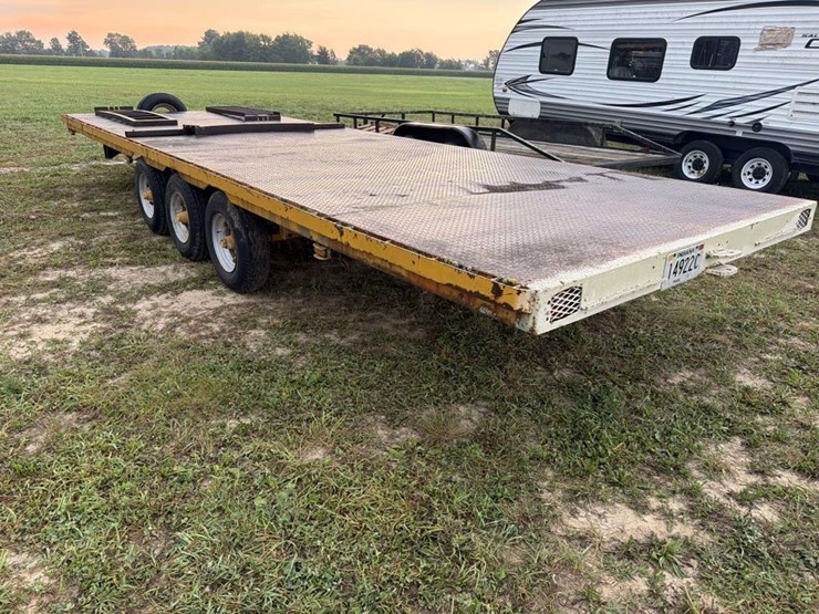1984-custom-trailer-image-2