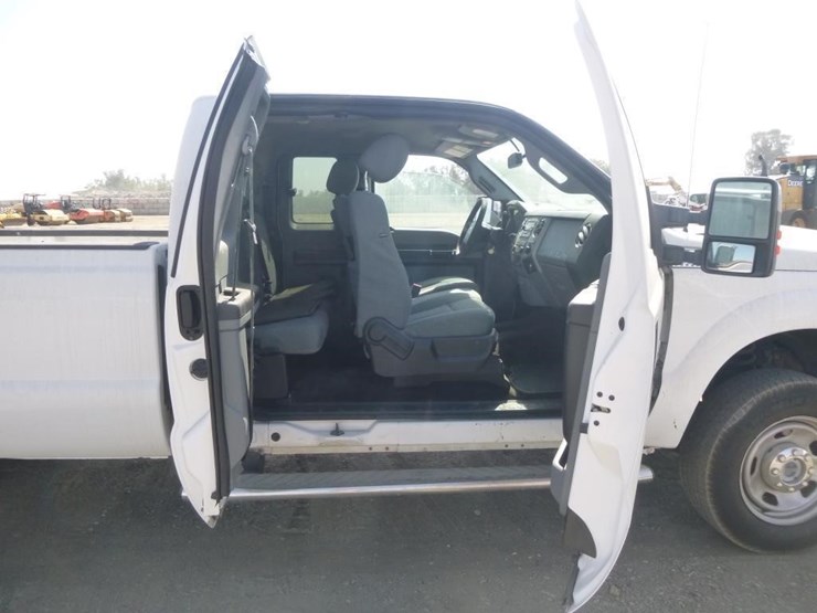 2015-ford-f250-image-15