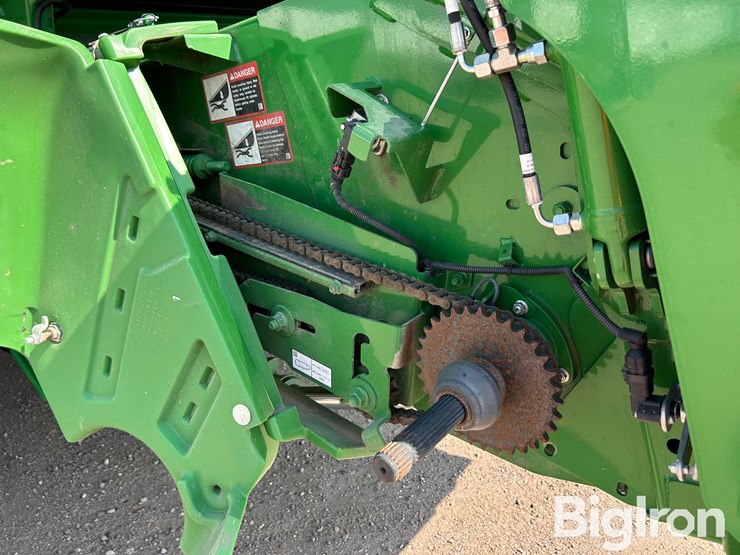 2024-john-deere-s780-image-19