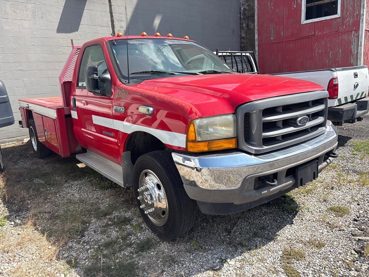 2001-ford-f550-image-2