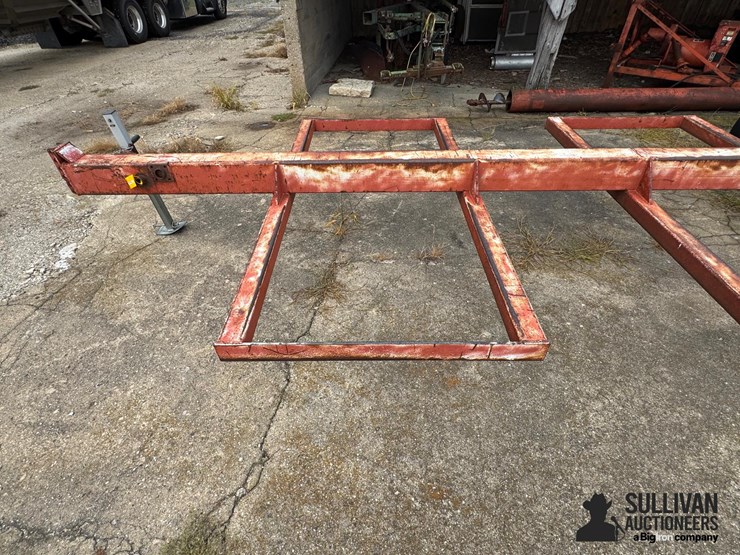 s/a-round-bale-hauler-image-11