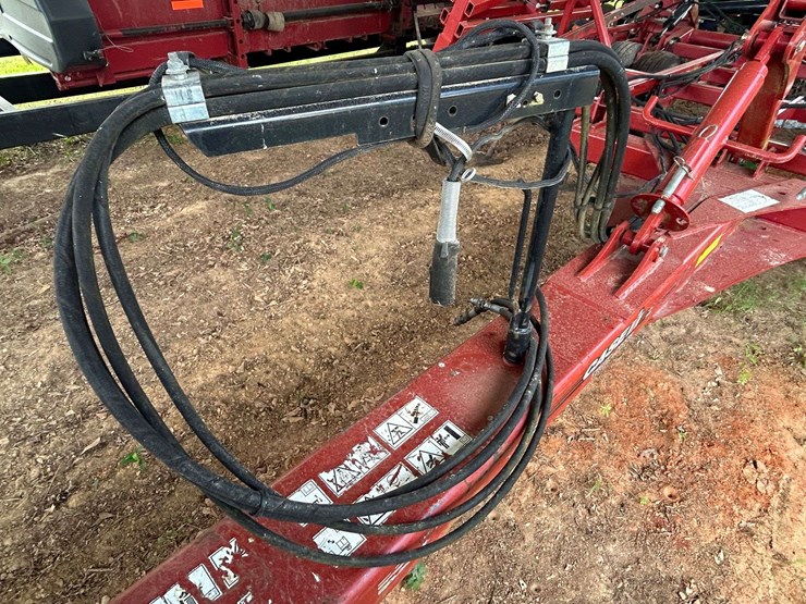 2017-case-ih-255-image-34