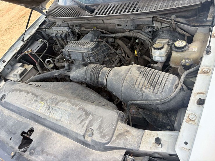 2005-ford-expedition-image-30